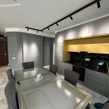 Pipera, penthouse exclusivist cu terasa de 200 mp